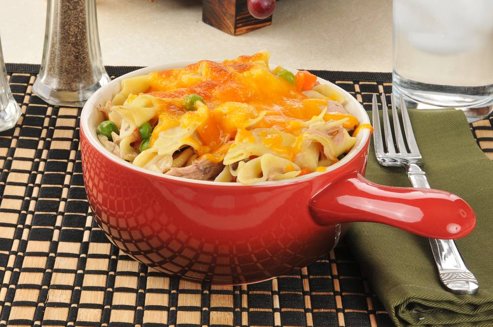 طريقة عمل نودلز الباشميل بالتونة و المشروم‎‎