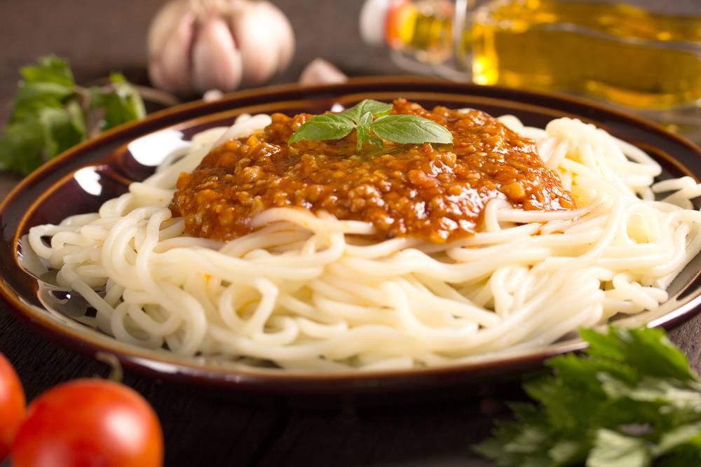 طريقة عمل إسباجتى مع بولينيز العدس‎‎