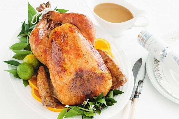 طريقة عمل ديك رومي محشي بالليمون والتمر‎‎