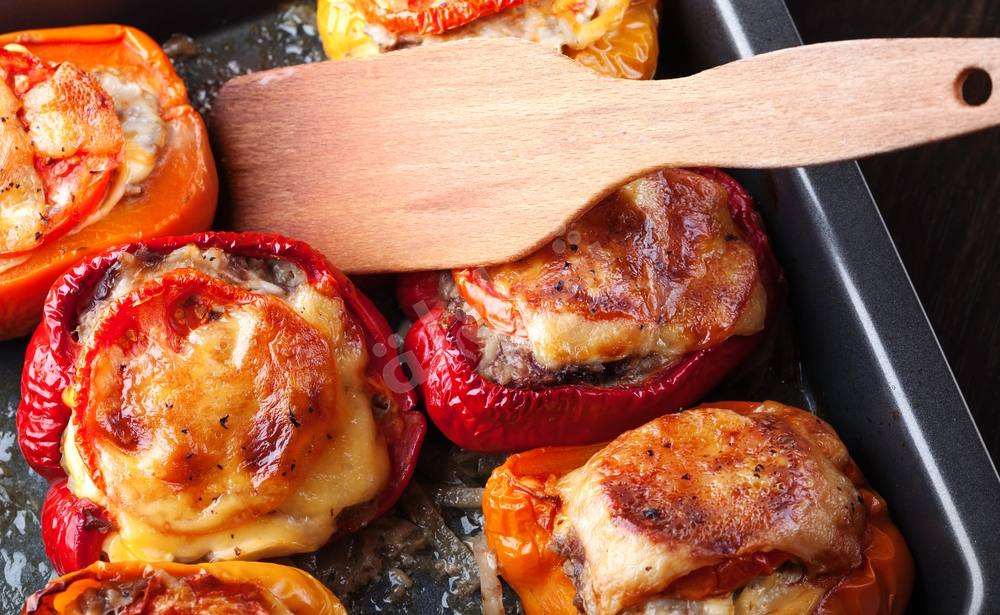 طريقة عمل الطماطم المخبوزة بجبن البارميزان‎‎