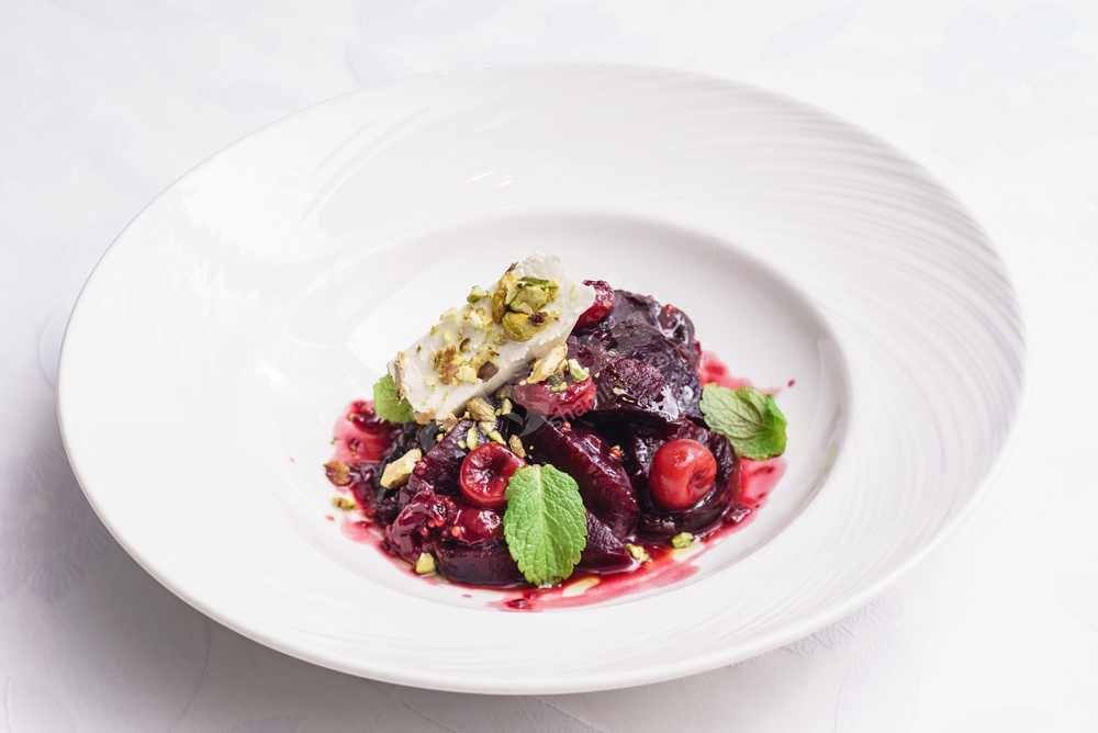 طريقة عمل سلطة الشمندر مع صلصة خل الكرز‎‎